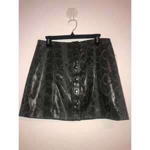 Wild things Womens black snake faux black mini skirt size 10 front buttons